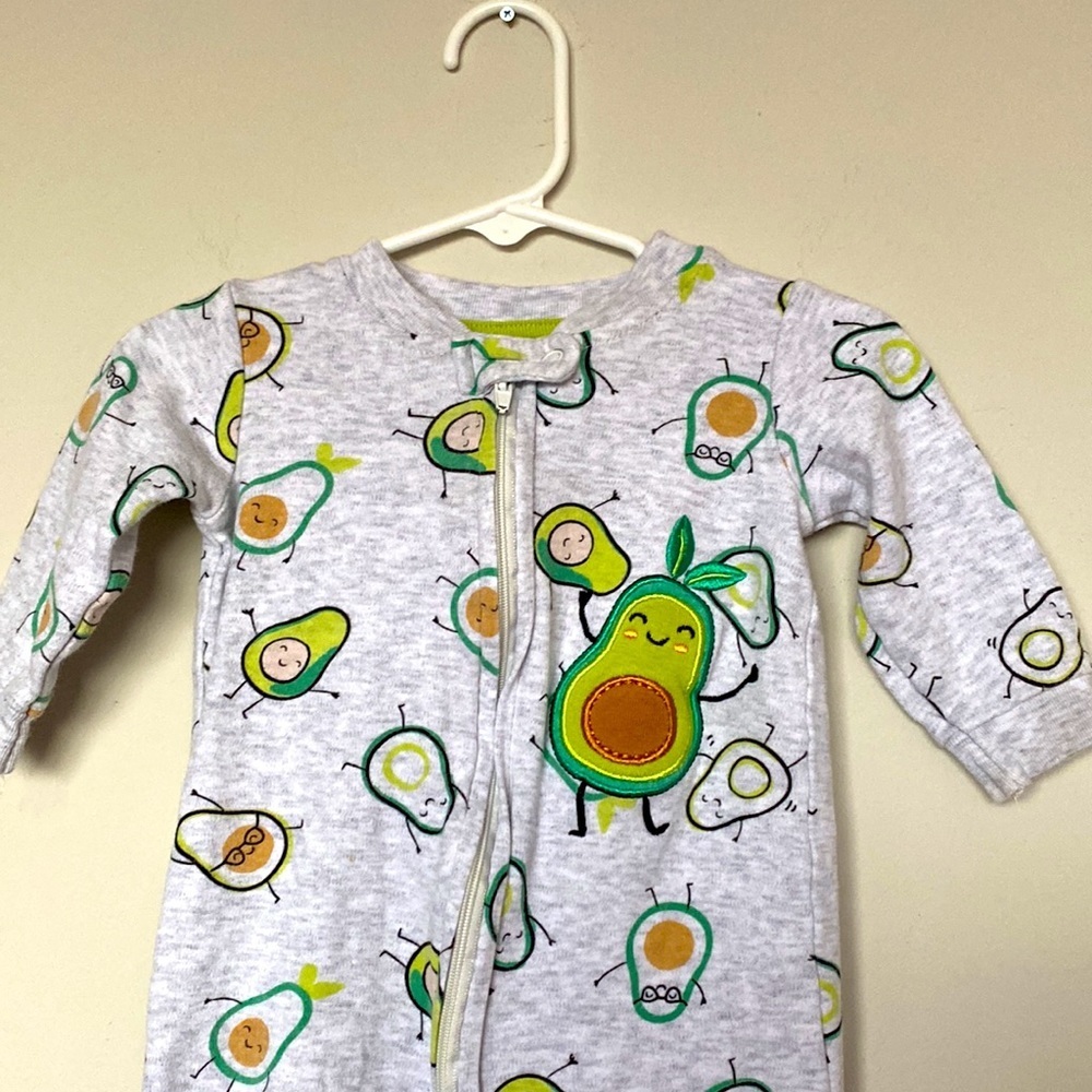 AVOCADO 🥑 Onesie 3-6 months - Picture 2 of 7
